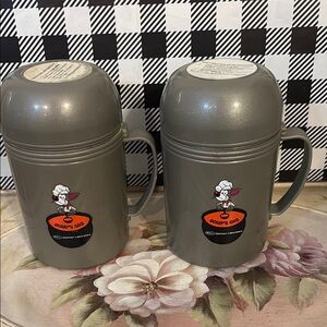 Vintage set of 2 Gray Aladdin Thermoses Pall Labs. Microwaveable;great-hot foods